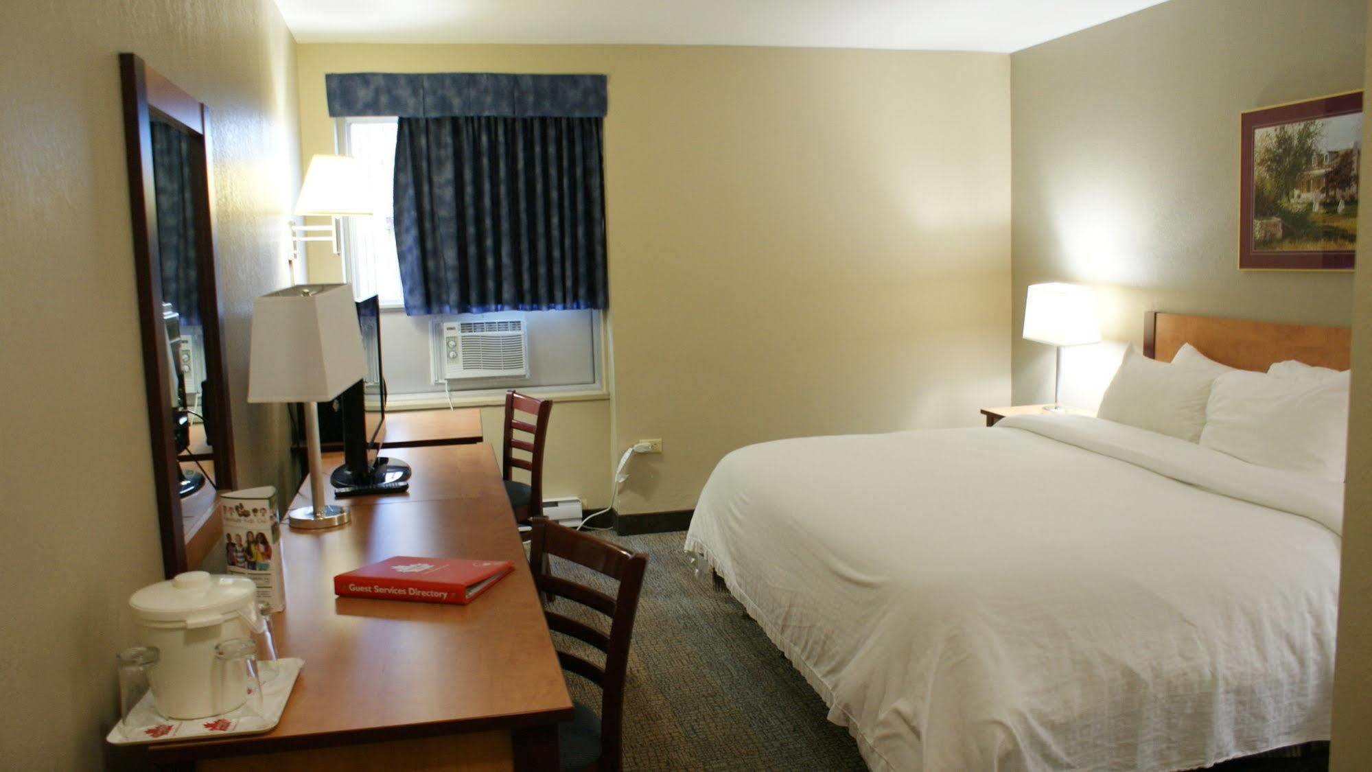Canad Inns Destination Centre Windsor Park Winnipeg Eksteriør billede