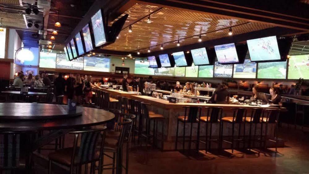 Canad Inns Destination Centre Windsor Park Winnipeg Eksteriør billede