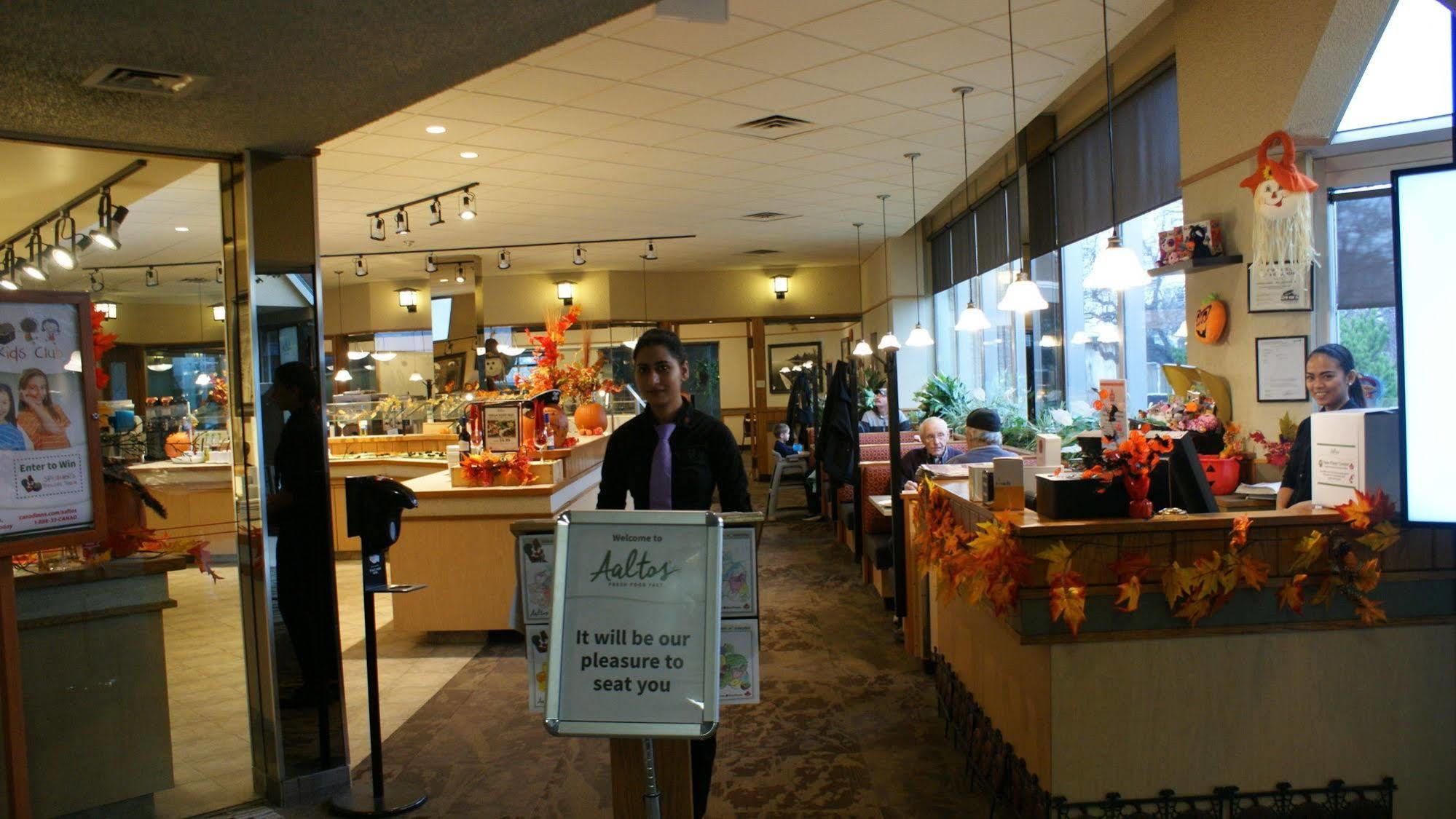 Canad Inns Destination Centre Windsor Park Winnipeg Eksteriør billede