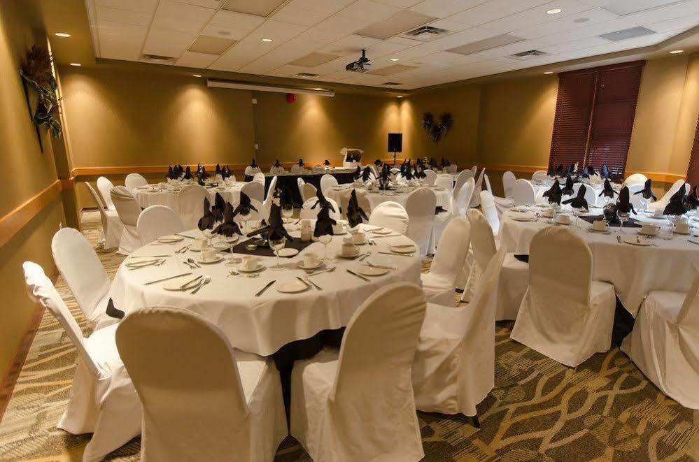 Canad Inns Destination Centre Windsor Park Winnipeg Eksteriør billede